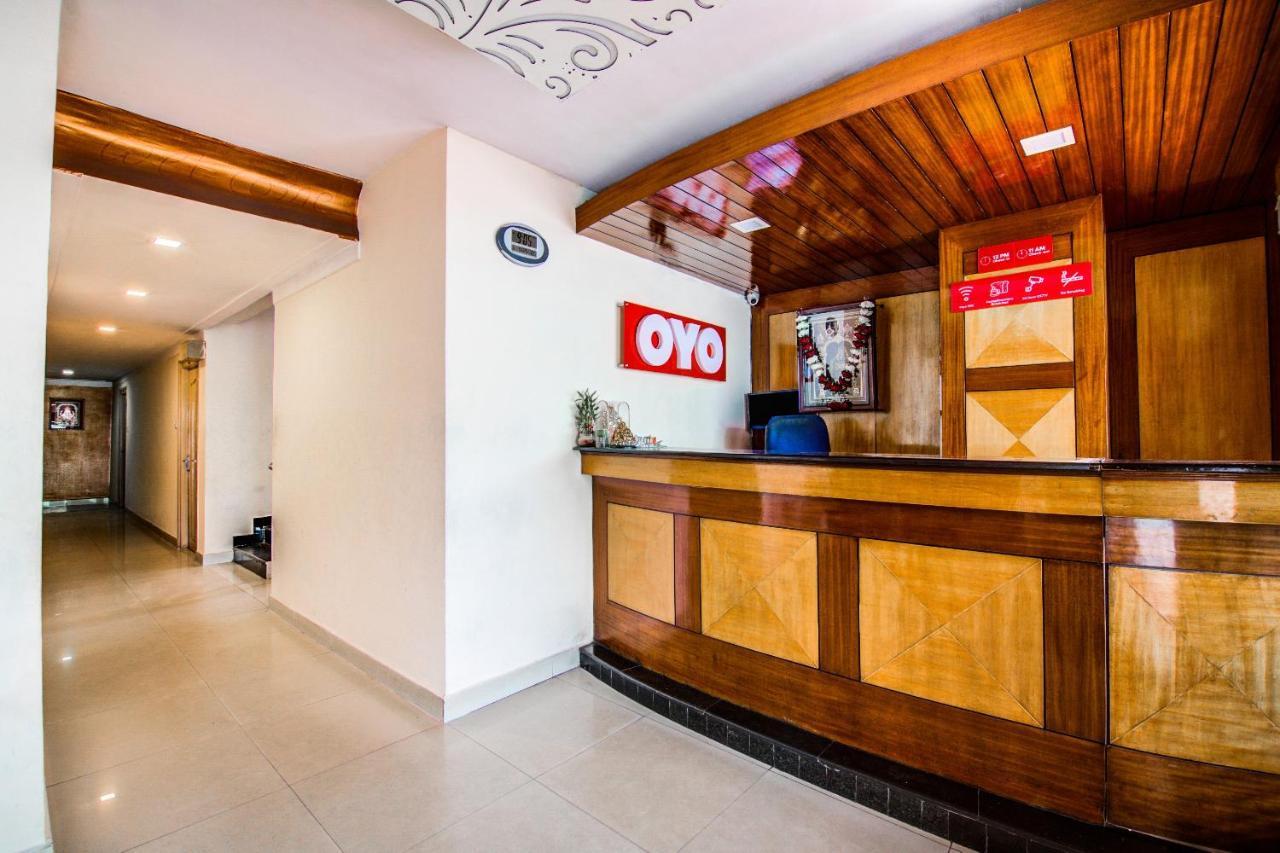 Oyo Hotel Lakshmi Paradise Visakhapatnam Exterior photo
